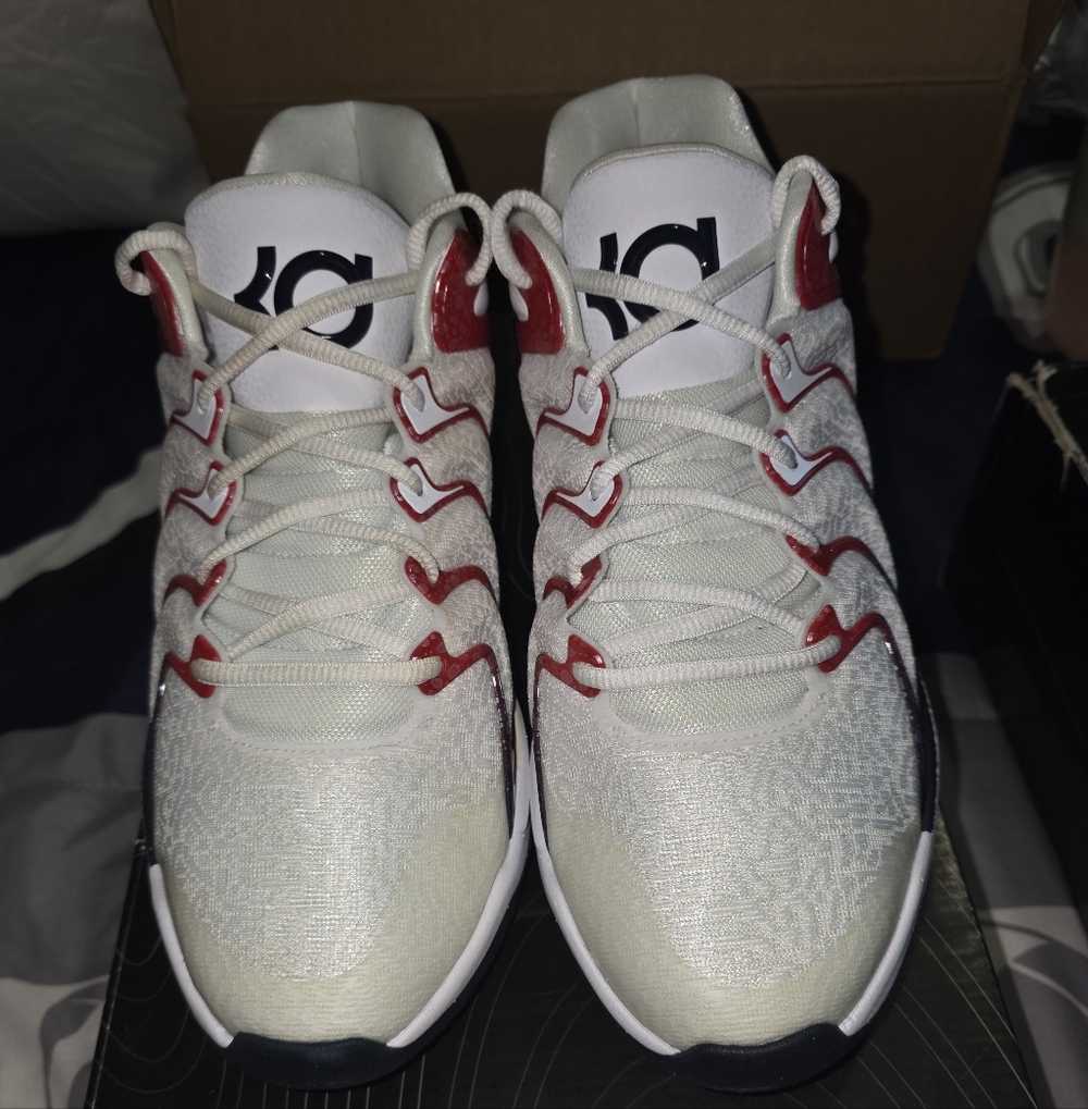 Nike KD17 "White/University Red/Obsidian" Men's Basketball Shoe. NWOT in Box